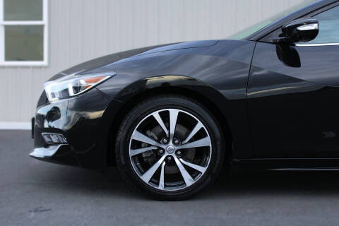 2017 Nissan Maxima Platinum