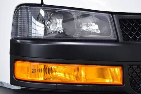 2025 Chevrolet Express 2500