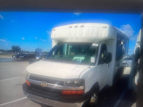 2013 Chevrolet Express 3500