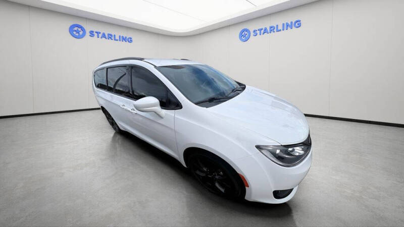 2019 Chrysler Pacifica Touring Plus