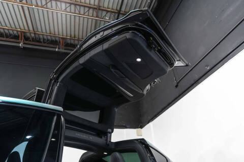 2023 Tesla Model X Standard Range