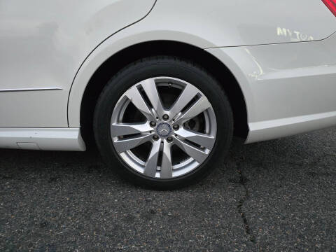 2011 Mercedes-Benz E-Class E 350 BlueTEC Luxury