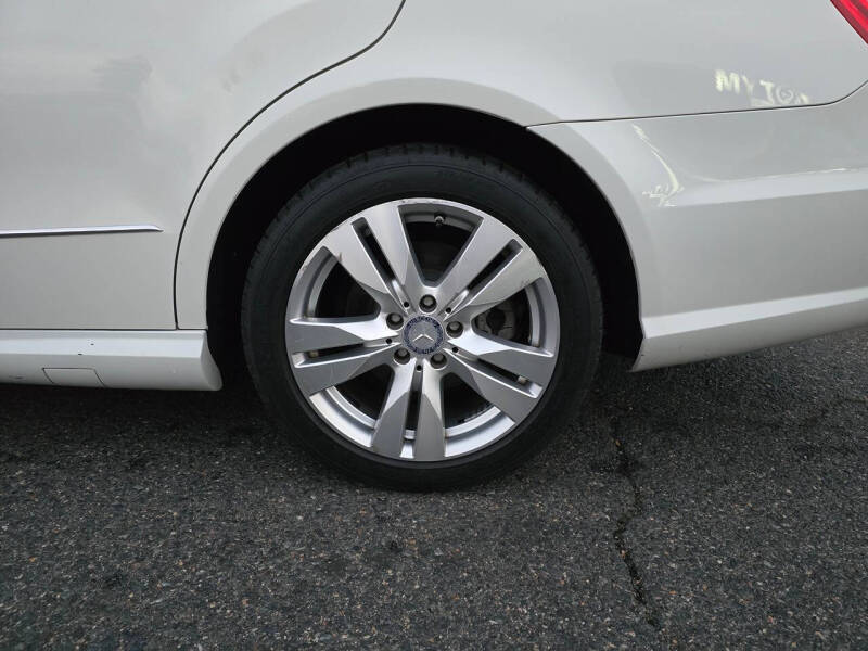 2011 Mercedes-Benz E-Class E 350 BlueTEC Luxury