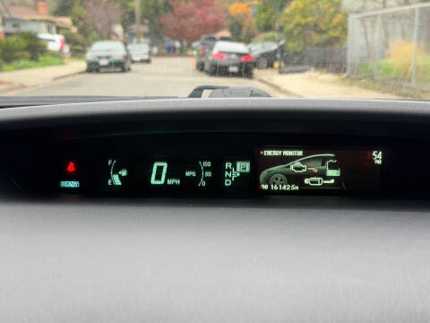 2012 Toyota Prius Two