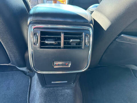 2017 Lincoln Continental Select