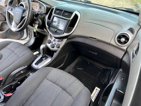 2017 Chevrolet Sonic LT Auto