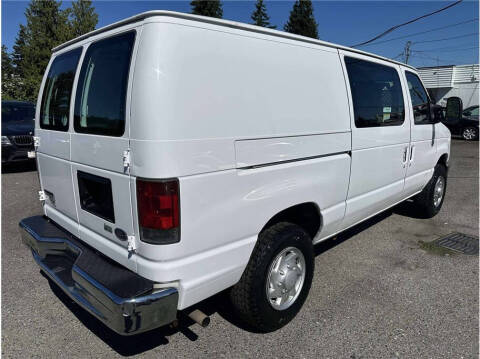 2013 Ford E-Series E-250