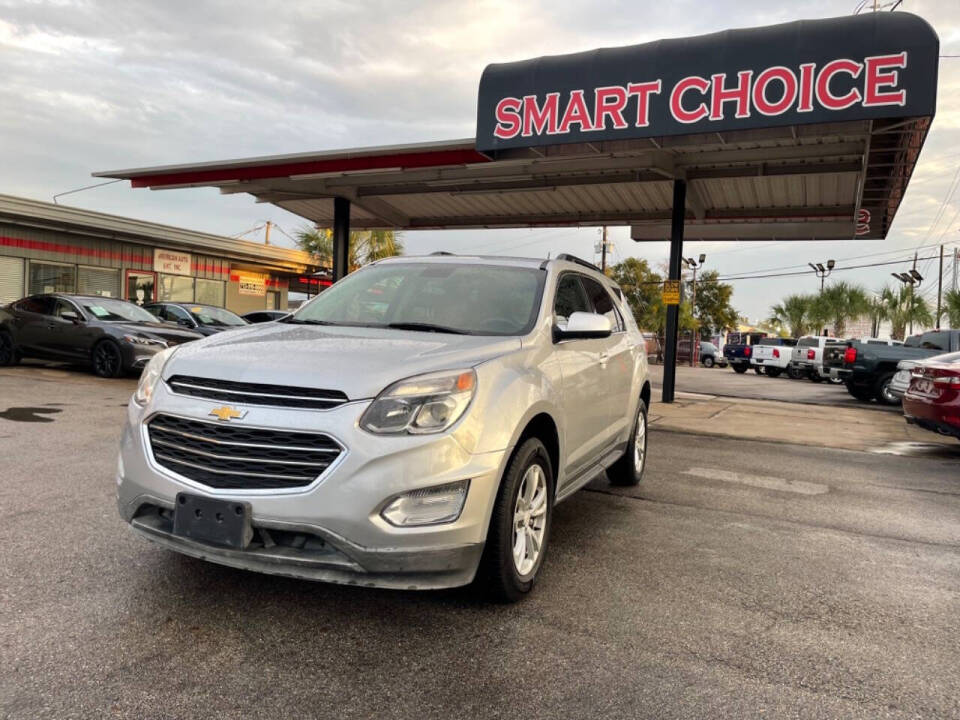 2017 Chevrolet Equinox for sale at SMART CHOICE AUTO in Pasadena, TX