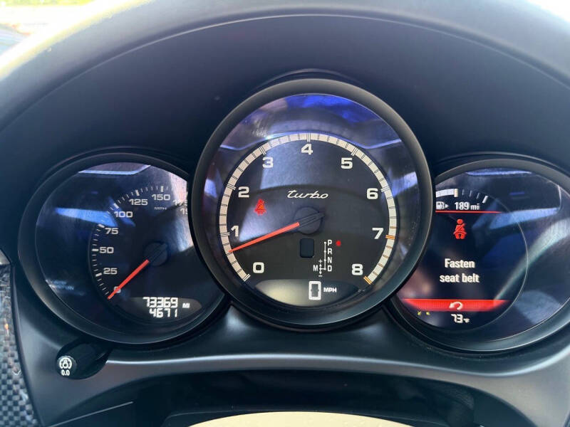 2015 Porsche Macan Turbo