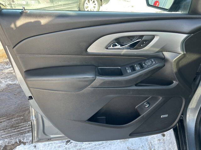 2021 Chevrolet Traverse RS