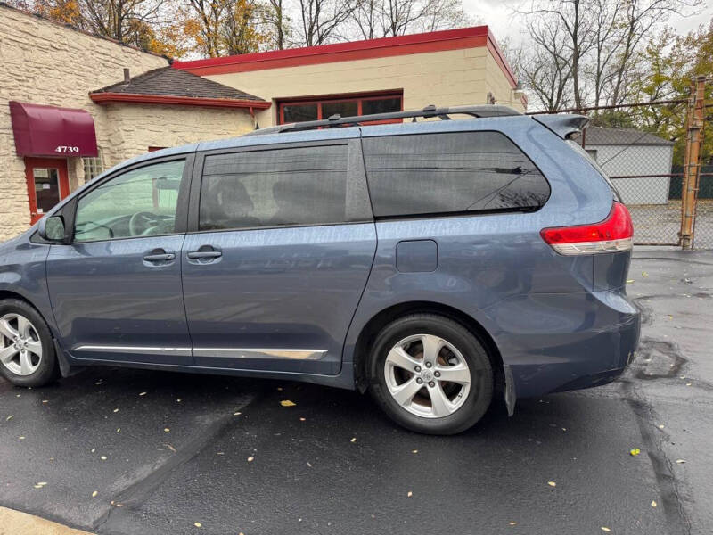 2014 Toyota Sienna