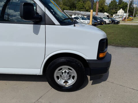 2017 Chevrolet Express 2500