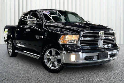 2017 RAM 1500 SLT