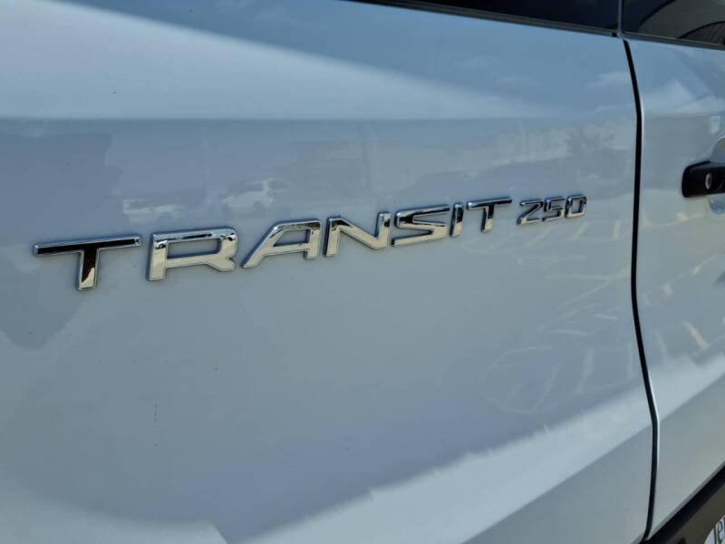 2025 Ford Transit