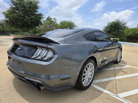 2021 Ford Mustang EcoBoost