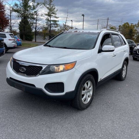 2013 Kia Sorento for sale at Green Light Auto in Bridgeton, NJ