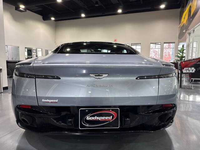 2019 Aston Martin DB11 V8