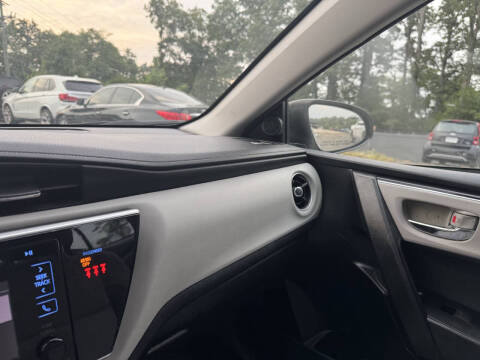 2018 Toyota Corolla LE