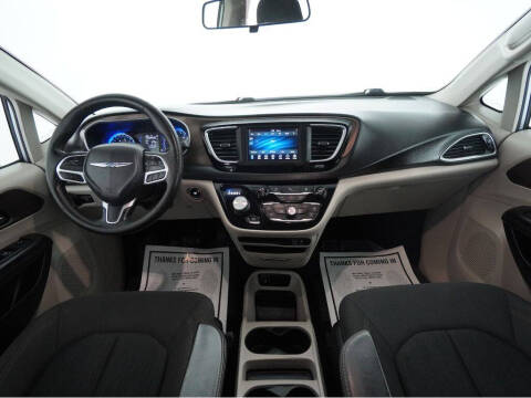 2019 Chrysler Pacifica LX