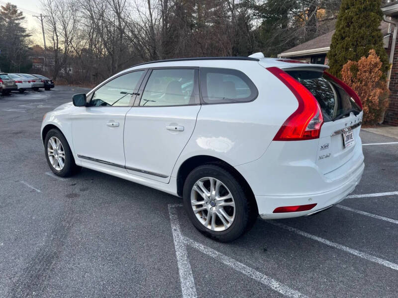 2016 Volvo XC60 T5 Drive-E