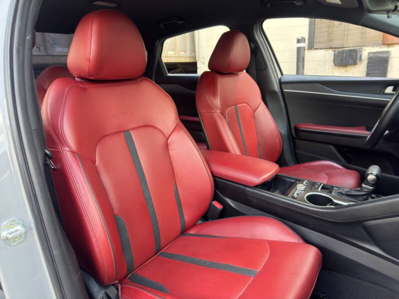 2023 Kia K5