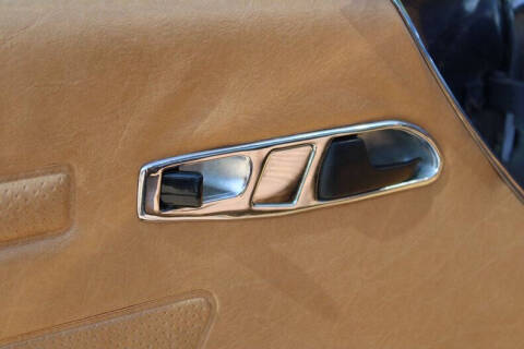 1985 Mercedes-Benz 500-Class
