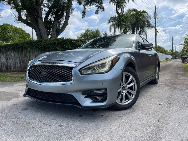2018 Infiniti Q70 for sale at Motor Trendz Miami in Hollywood FL