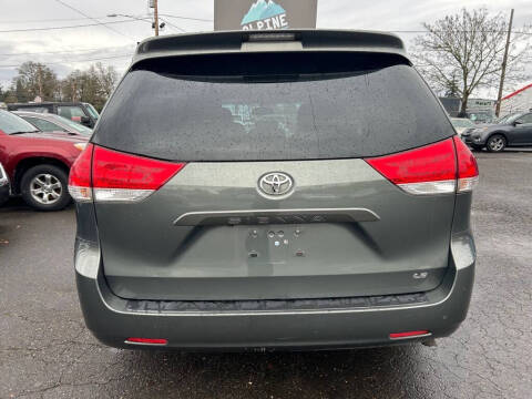 2014 Toyota Sienna
