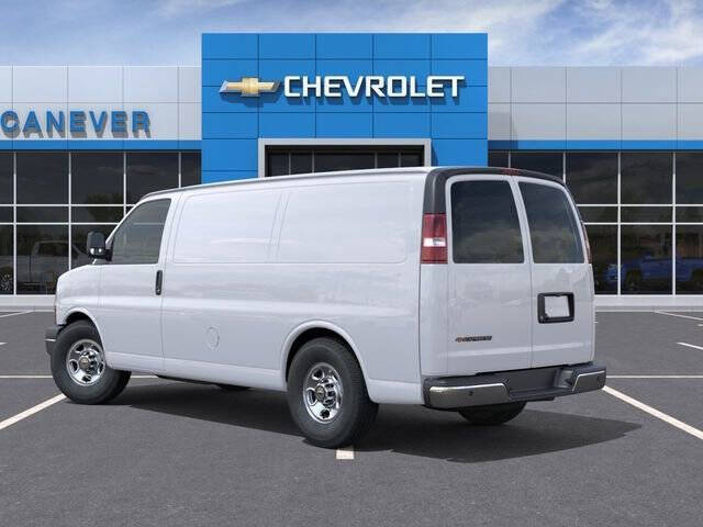 2026 Chevrolet Express 2500