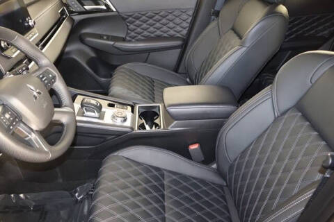 2024 Mitsubishi Outlander PHEV SEL