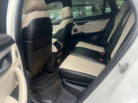 2018 BMW X6 xDrive50i