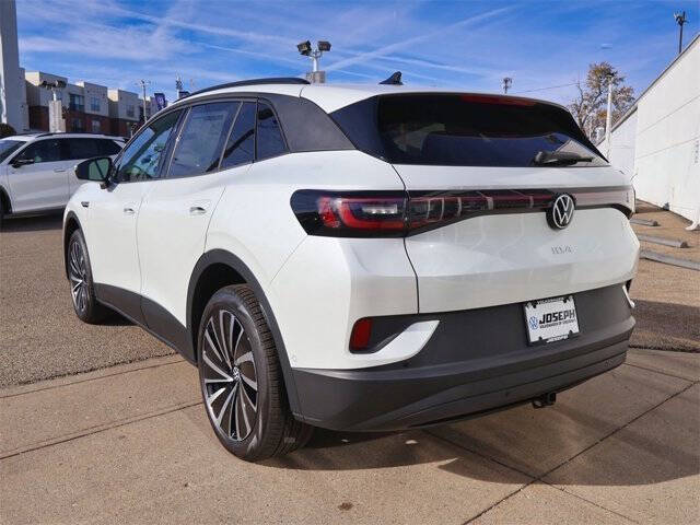 2025 Volkswagen ID.4 Pro