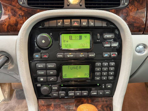 2004 Jaguar XJ-Series XJ8