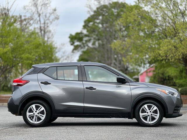 2020 Nissan Kicks S