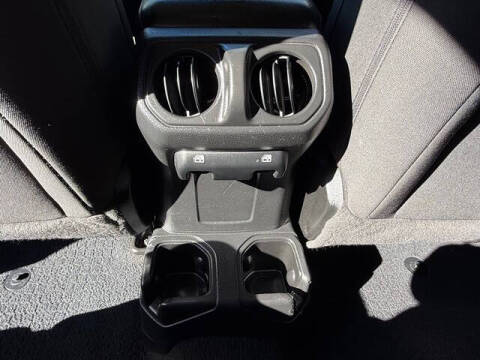 2022 Jeep Gladiator Sport S