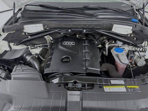 2015 Audi Q5 2.0T quattro Premium Plus