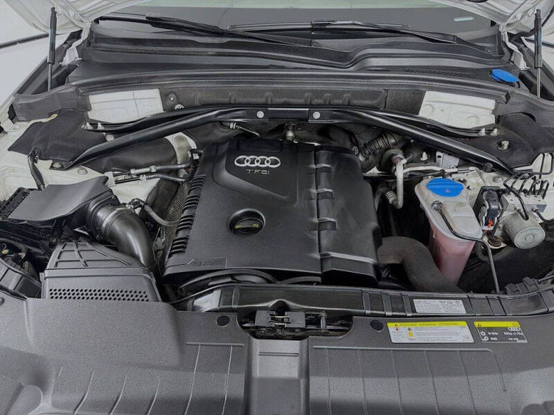 2015 Audi Q5 2.0T quattro Premium Plus