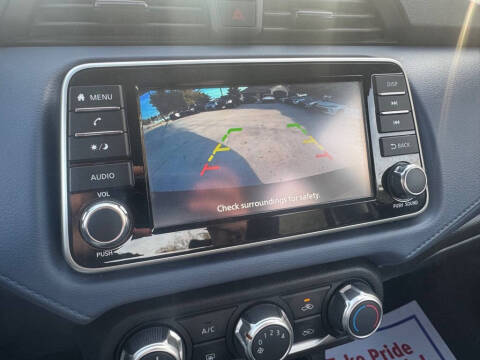 2023 Nissan Versa SV