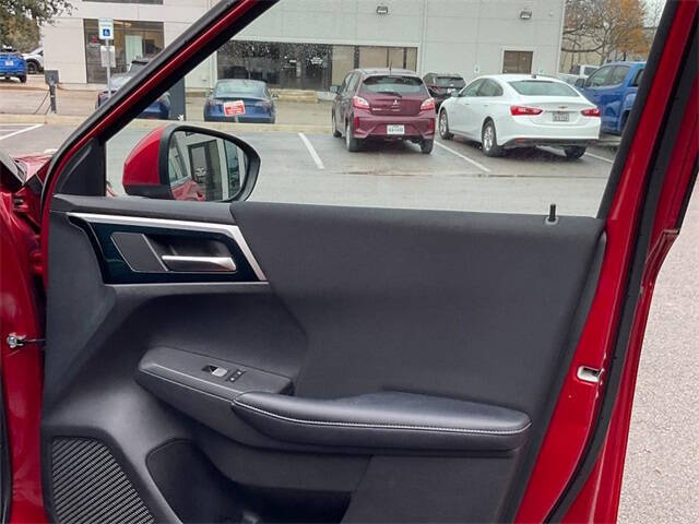 2022 Mitsubishi Outlander ES