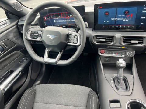 2025 Ford Mustang EcoBoost