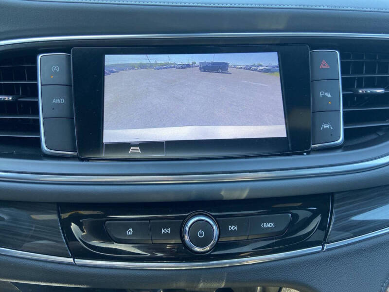 2024 Buick Enclave Essence