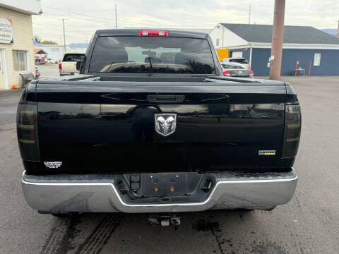 2012 RAM 1500 ST