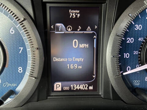 2017 Toyota Sienna XLE Premium 7-Passenger