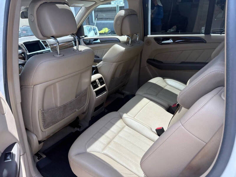 2015 Mercedes-Benz GL-Class GL 450 4MATIC