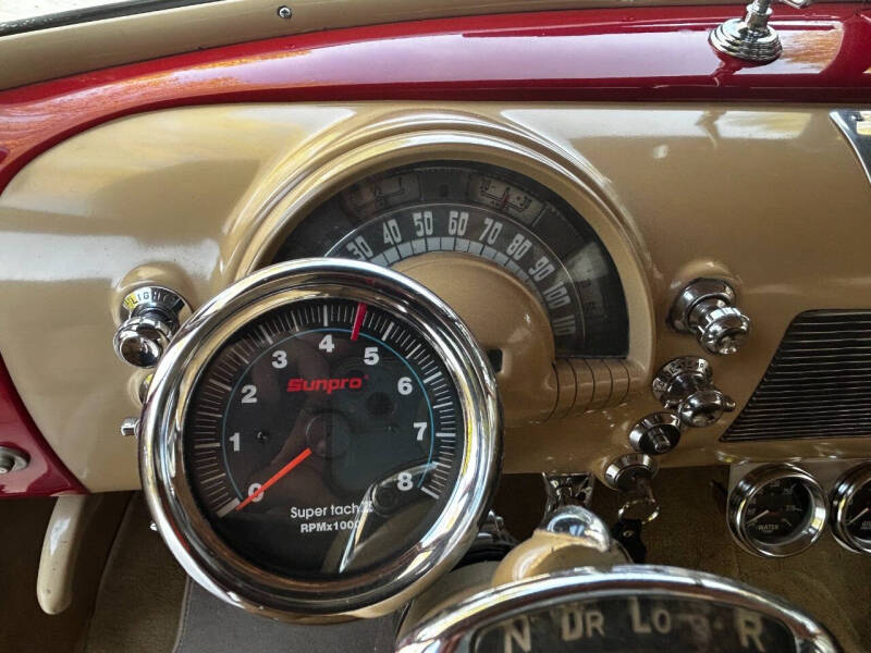 1949 Oldsmobile Futuramic 76