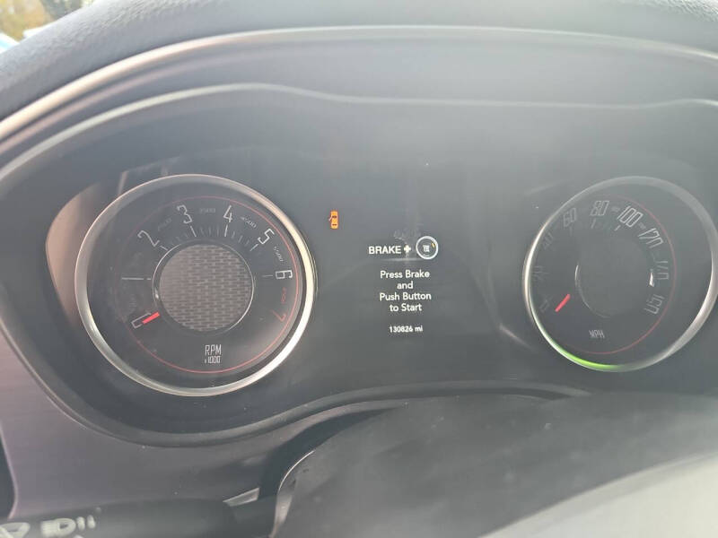 2017 Dodge Challenger SXT