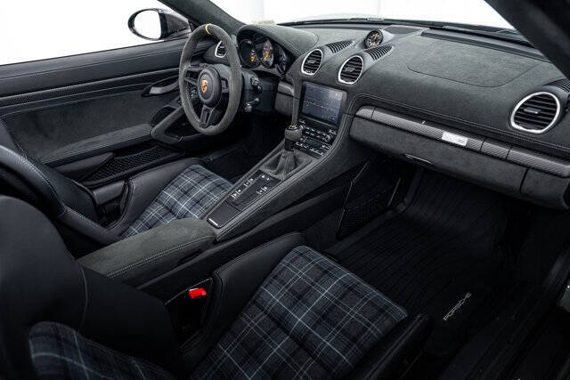 2024 Porsche 718 Boxster Spyder RS