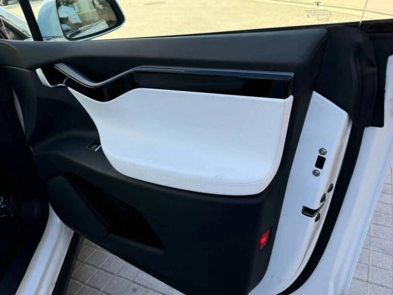 2020 Tesla Model X Performance