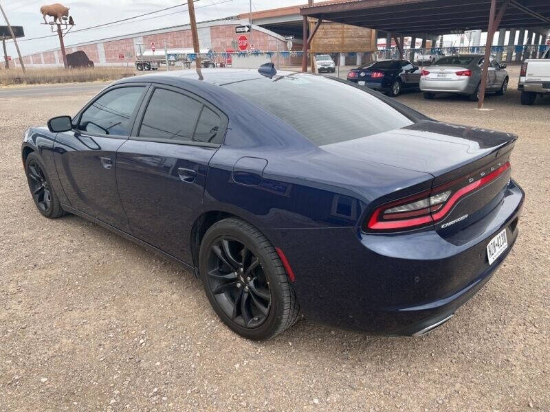 2017 Dodge Charger SXT