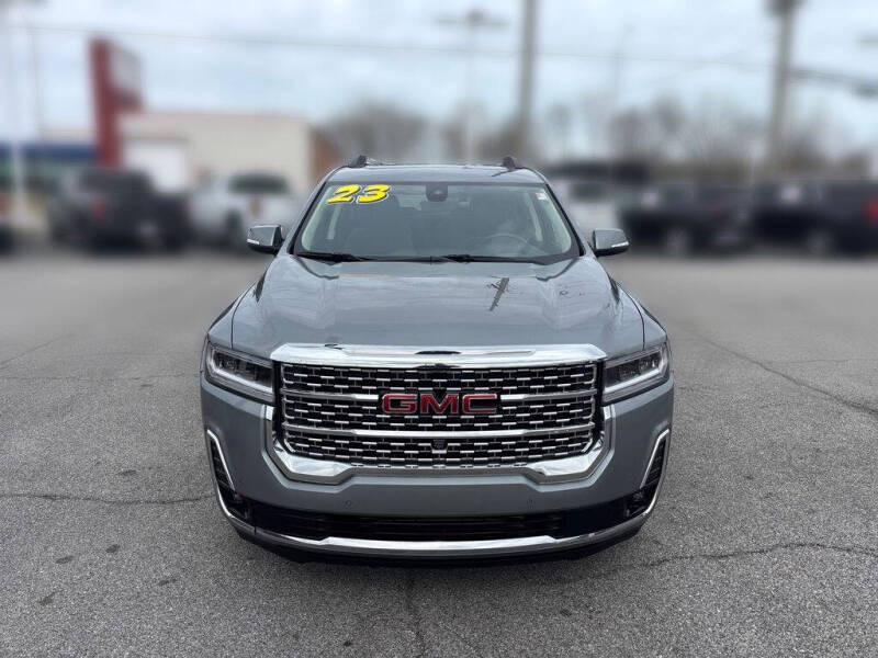 2023 GMC Acadia Denali